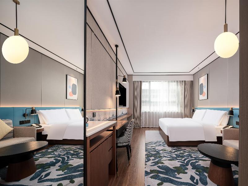 Hilton Garden Inn Yanqi Downtown image