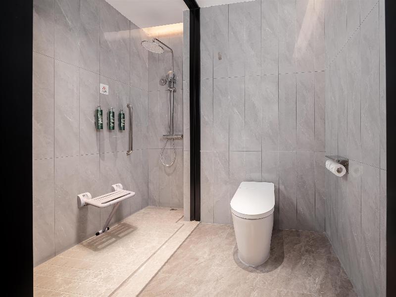 Hilton Garden Inn Yanqi Downtown image