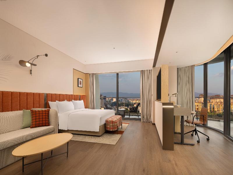 Hilton Garden Inn Xishuangbanna Gasa Airport image