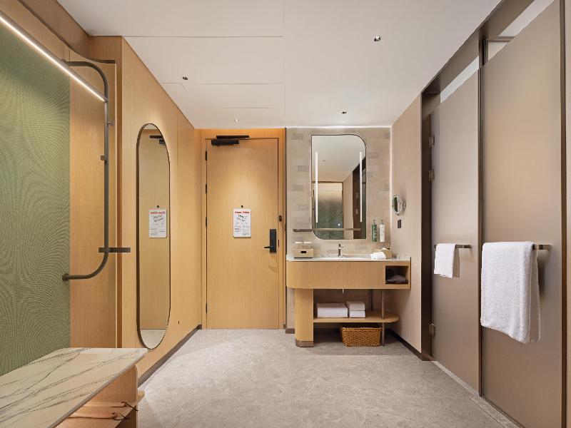 Hilton Garden Inn Xishuangbanna Gasa Airport image