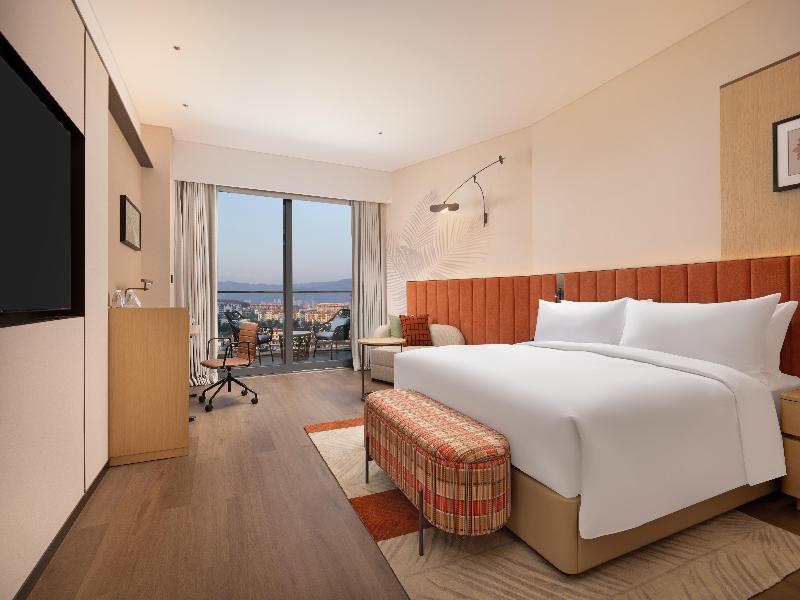 Hilton Garden Inn Xishuangbanna Gasa Airport image