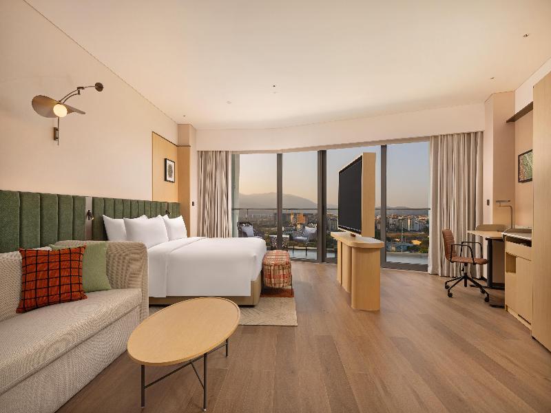 Hilton Garden Inn Xishuangbanna Gasa Airport image