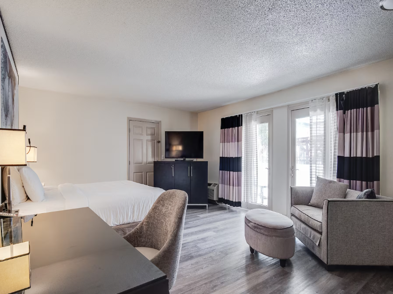 Clarks Inn Savannah Airport image