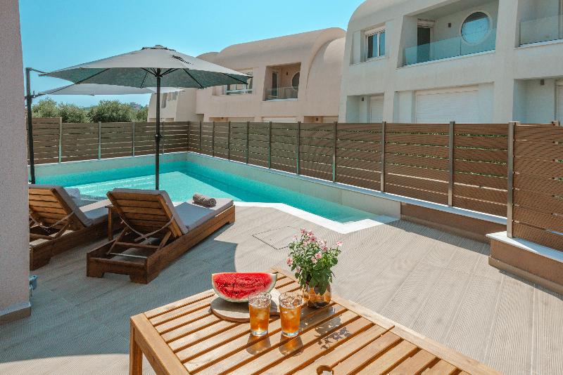 Tortuga Luxury Villas image