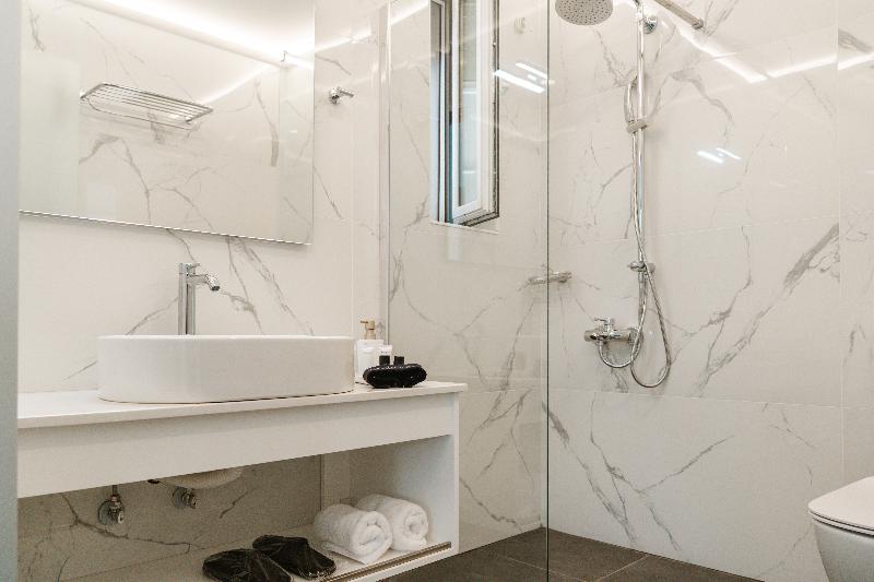 Tortuga Luxury Villas image