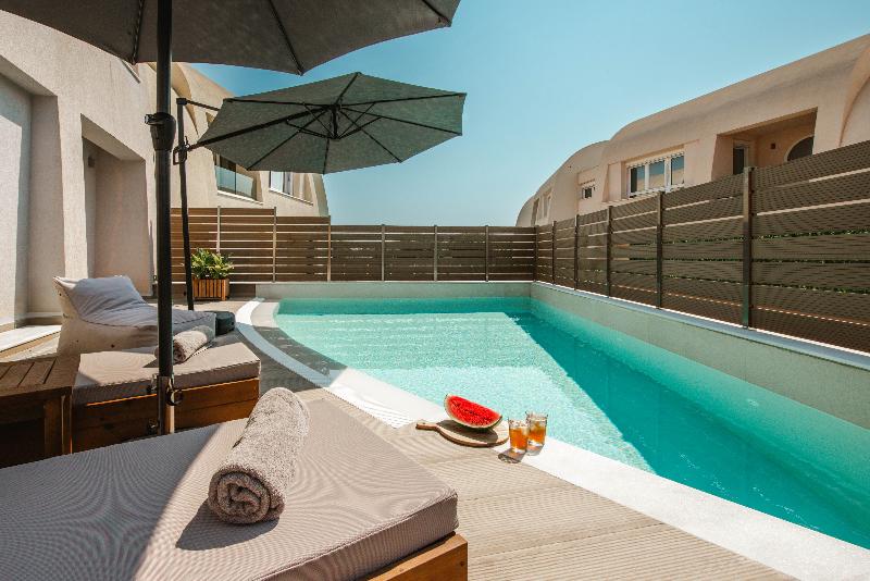Tortuga Luxury Villas image