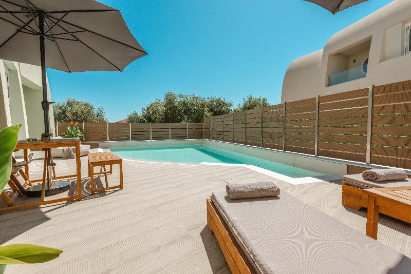 Tortuga Luxury Villas image