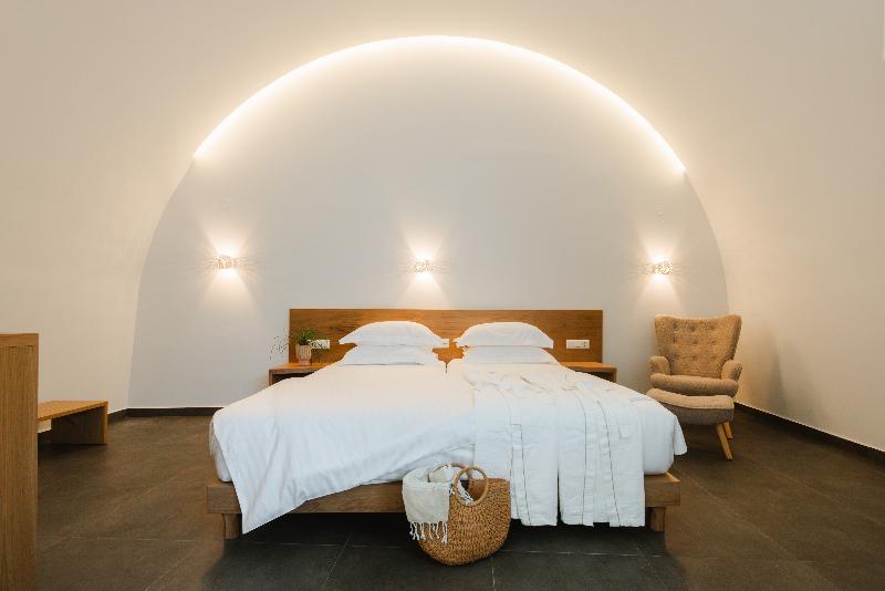 Tortuga Luxury Villas image