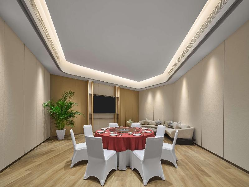 Hilton Garden Inn Sanya Haitang Bay image