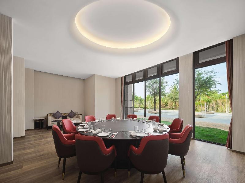 Hilton Garden Inn Sanya Haitang Bay image