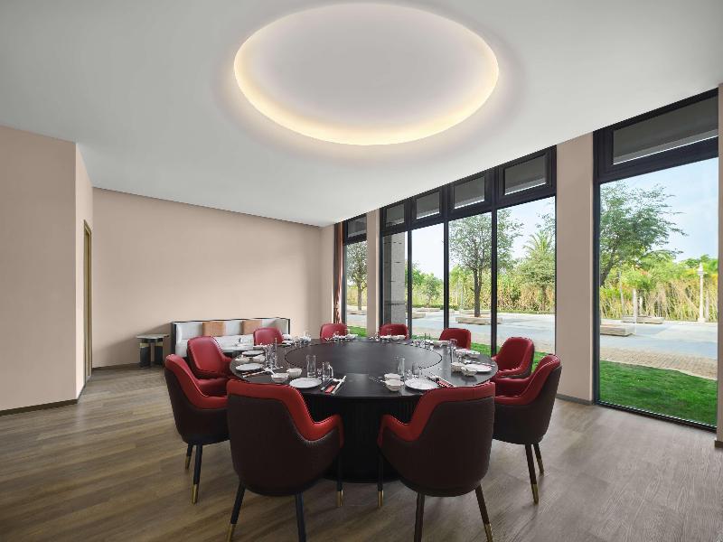 Hilton Garden Inn Sanya Haitang Bay image