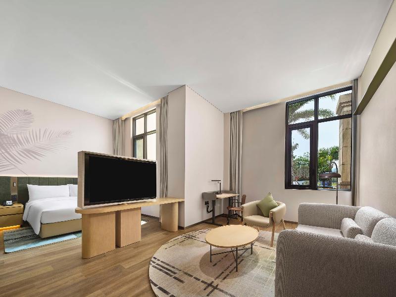 Hilton Garden Inn Sanya Haitang Bay image