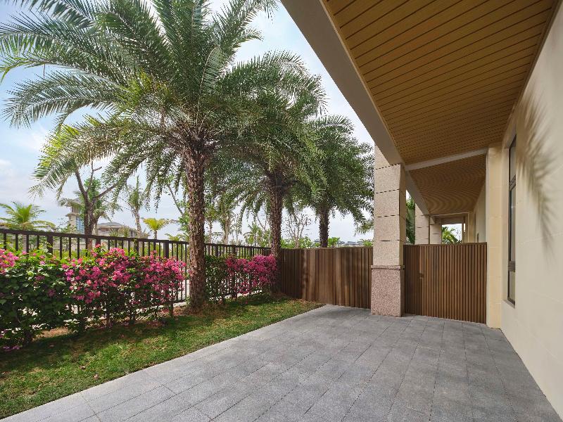 Hilton Garden Inn Sanya Haitang Bay image