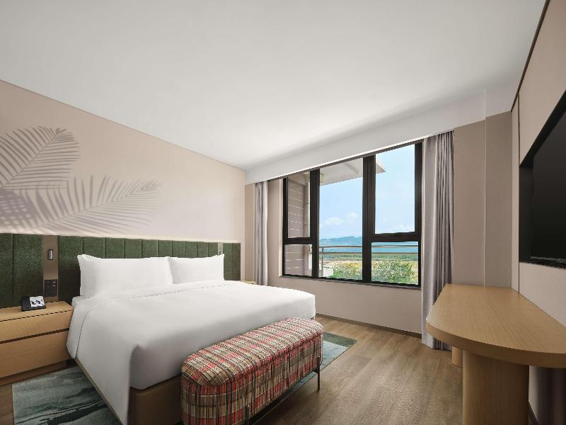 Hilton Garden Inn Sanya Haitang Bay image