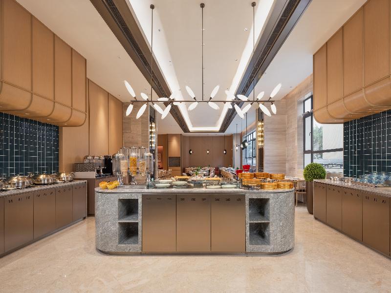 Hilton Garden Inn Dongguan Wanjiang Jiangjing Road image