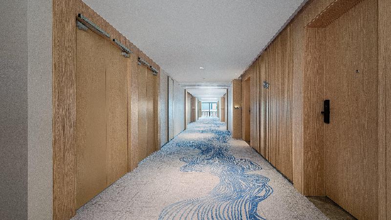 Holiday Inn Express Haikou Intl Duty Free City image