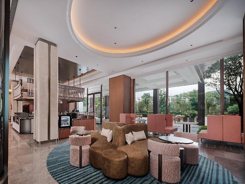 Hilton Garden Inn Chengdu East Railway Station image