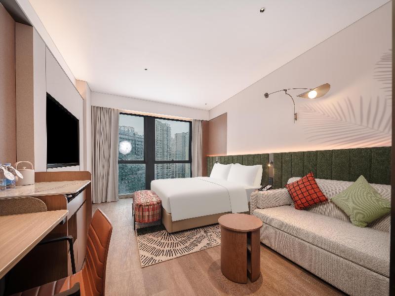 Hilton Garden Inn Chengdu East Railway Station image