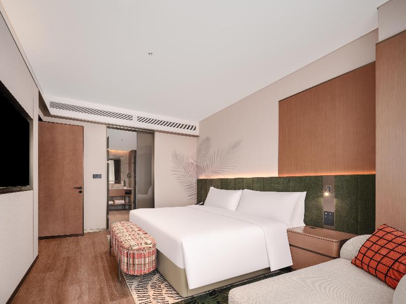 Hilton Garden Inn Chengdu East Railway Station image
