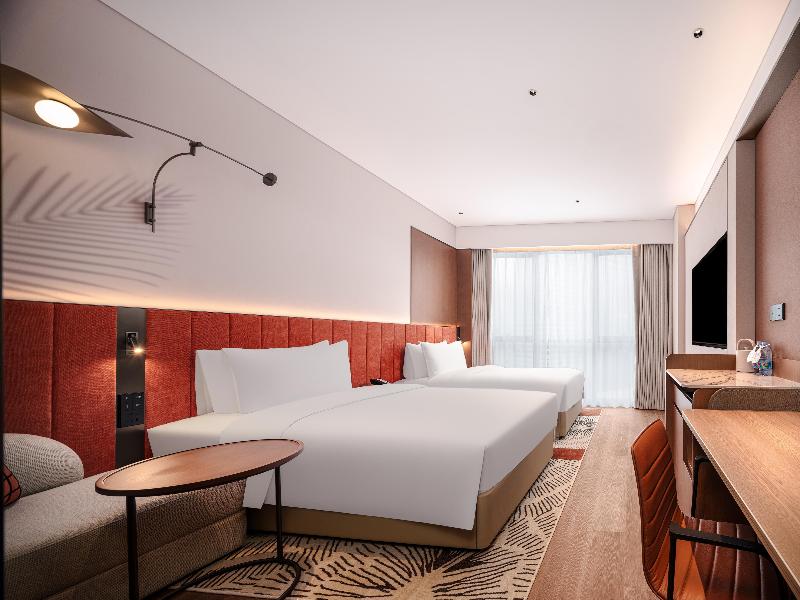 Hilton Garden Inn Chengdu East Railway Station image