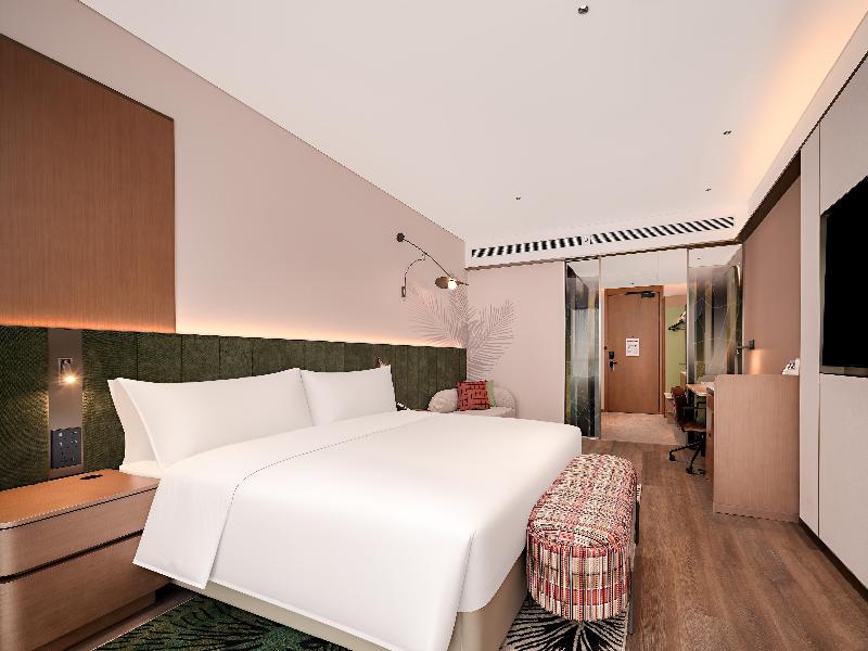 Hilton Garden Inn Chengdu East Railway Station image