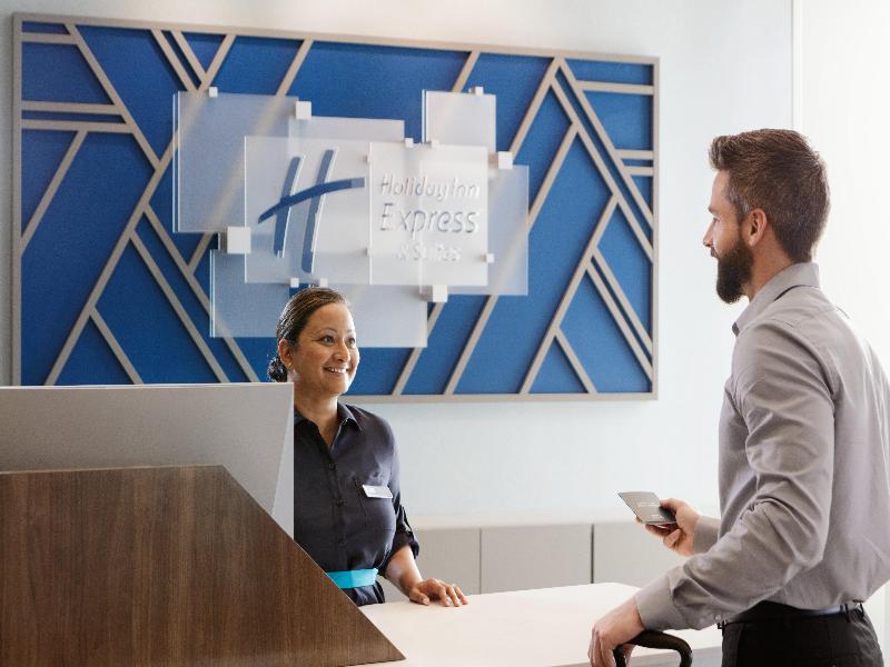 Holiday Inn Express & Suites Los Mochis Centro image
