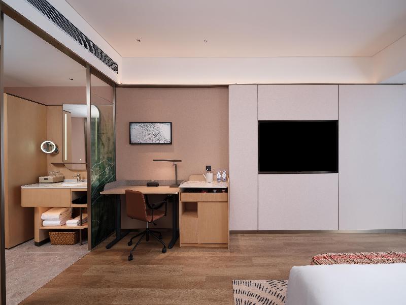 Hilton Garden Inn Xining Chengdong image