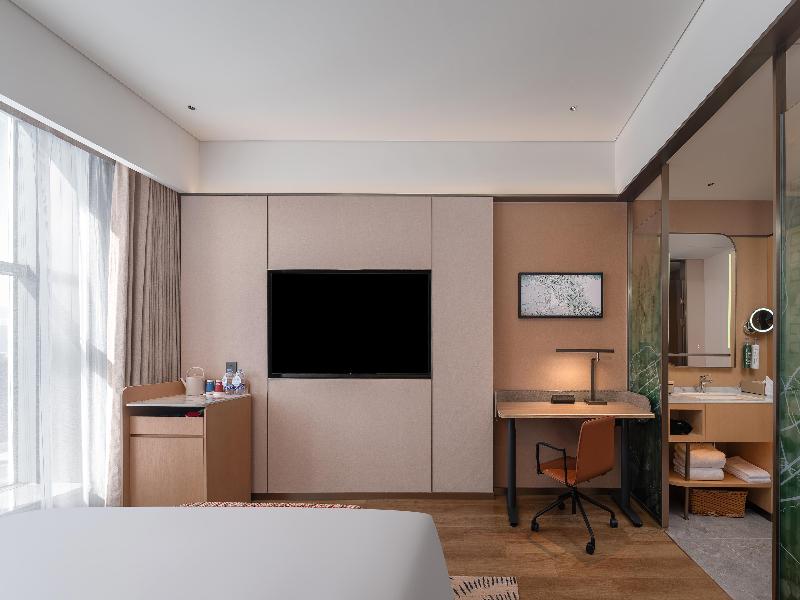 Hilton Garden Inn Xining Chengdong image
