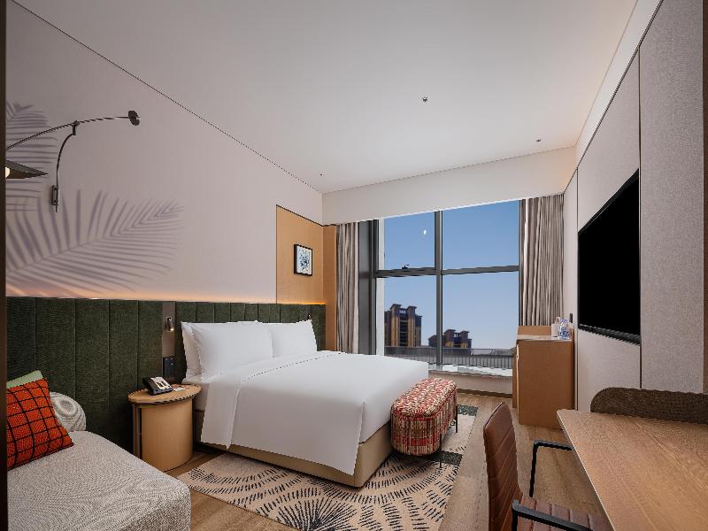Hilton Garden Inn Xining Chengdong image