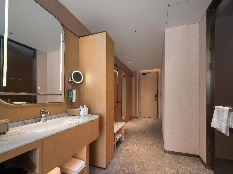 Hilton Garden Inn Xining Chengdong image