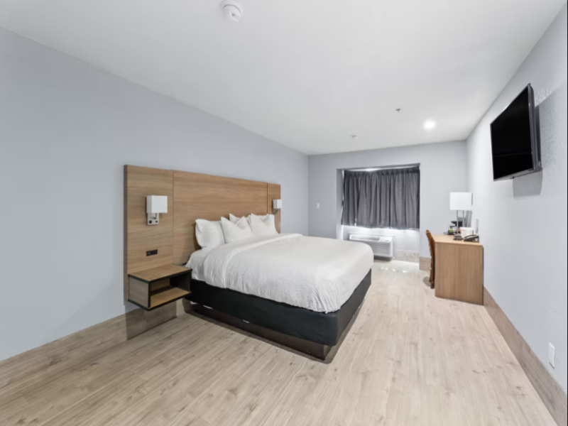 Baymont by Wyndham San Antonio Downtown image