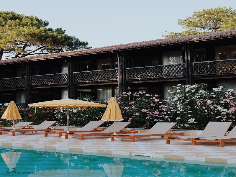 La Baignoire Hotel du Golf Lacanau image