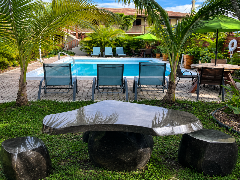 Blue Heron Bridge Hotel and Dive Club image