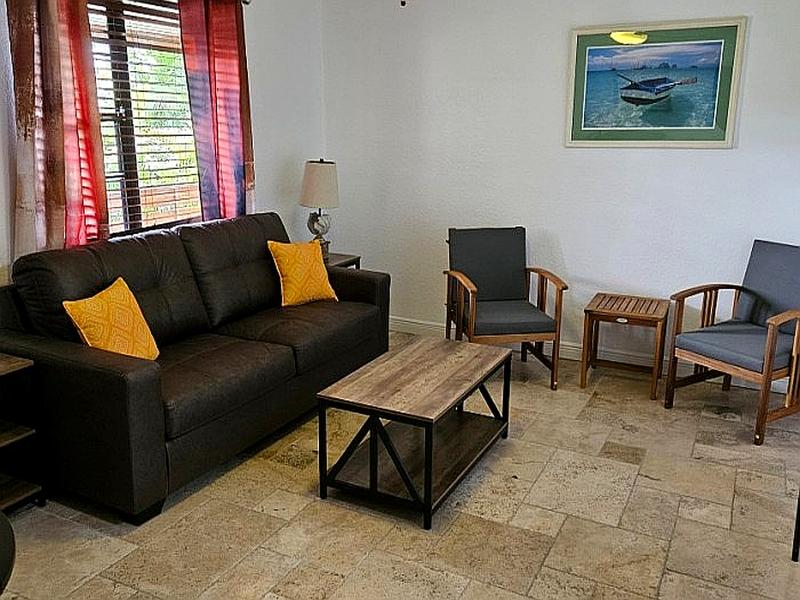 Blue Heron Bridge Hotel and Dive Club image