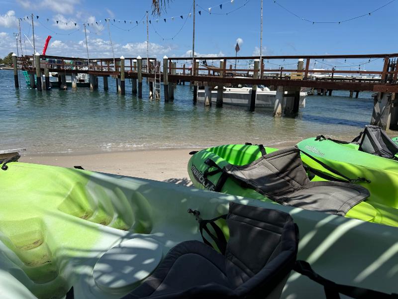 Blue Heron Bridge Hotel and Dive Club image