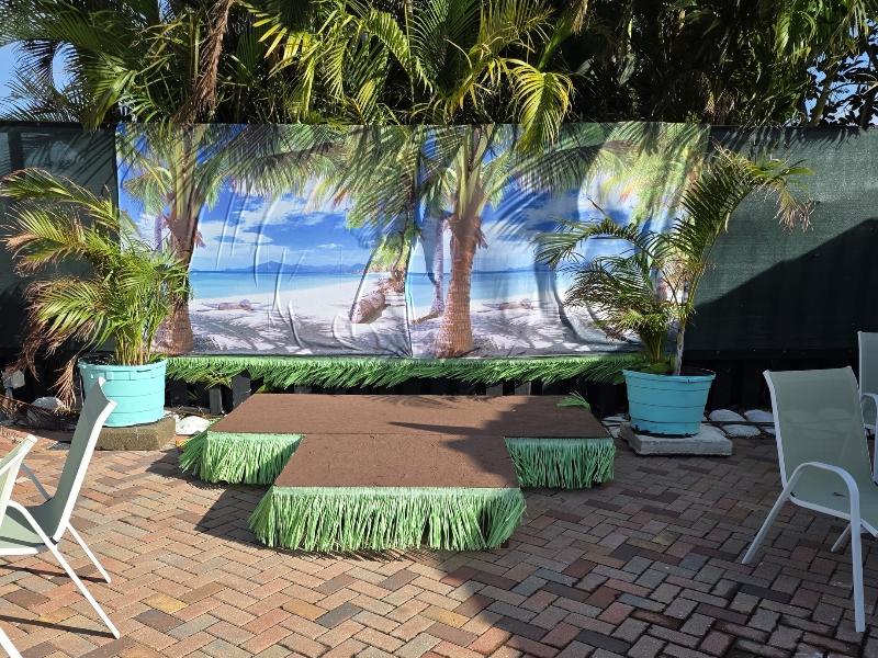 Blue Heron Bridge Hotel and Dive Club image
