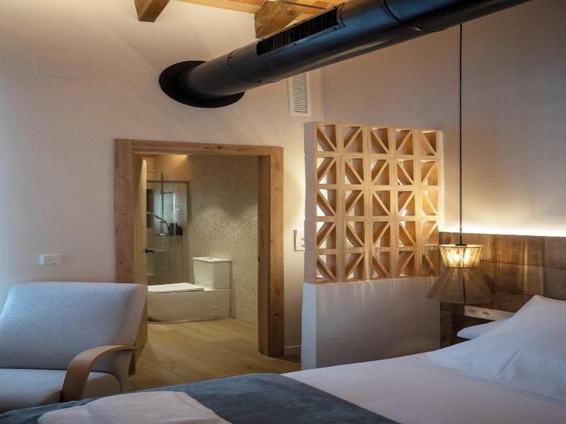 Mon Suites San Pedro image