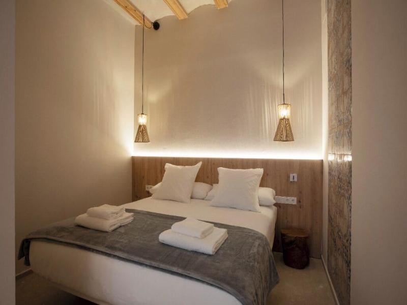 Mon Suites San Pedro image