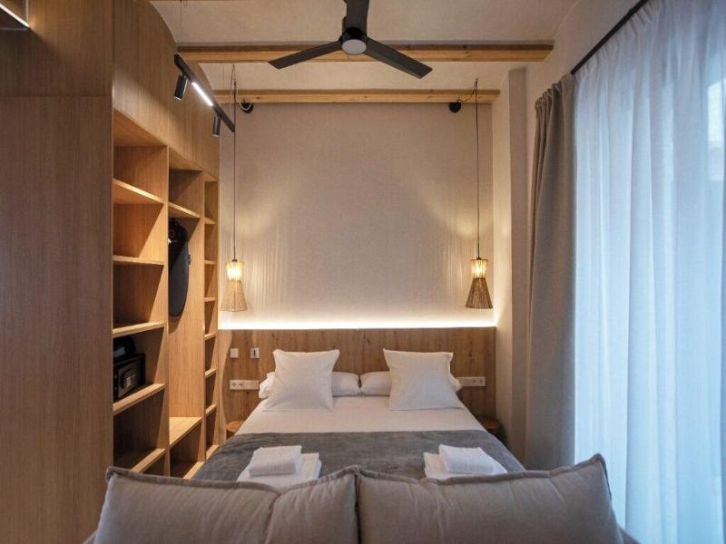 Mon Suites San Pedro image