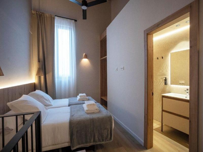Mon Suites San Pedro image