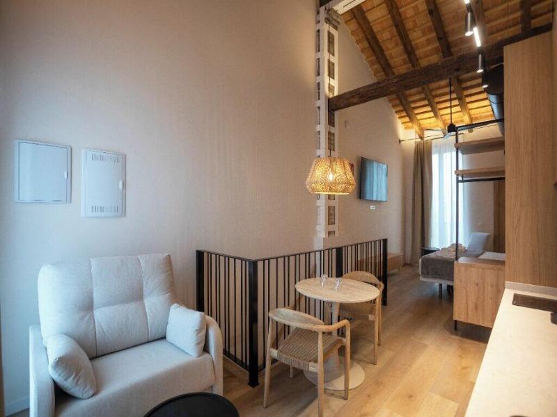 Mon Suites San Pedro image
