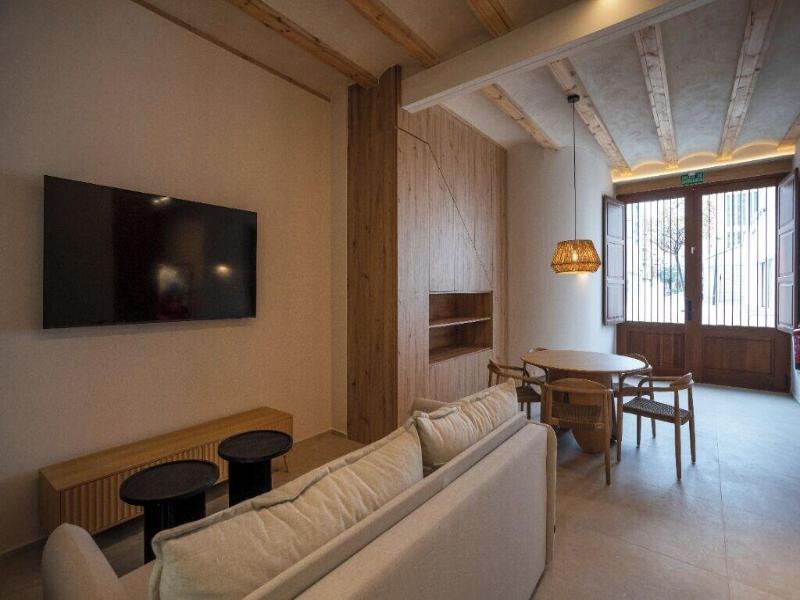 Mon Suites San Pedro image