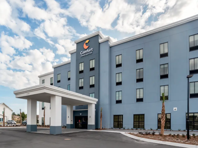 Comfort Inn & Suites Panama City Beach Pier Park image
