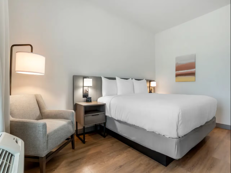 Comfort Inn & Suites Panama City Beach Pier Park image