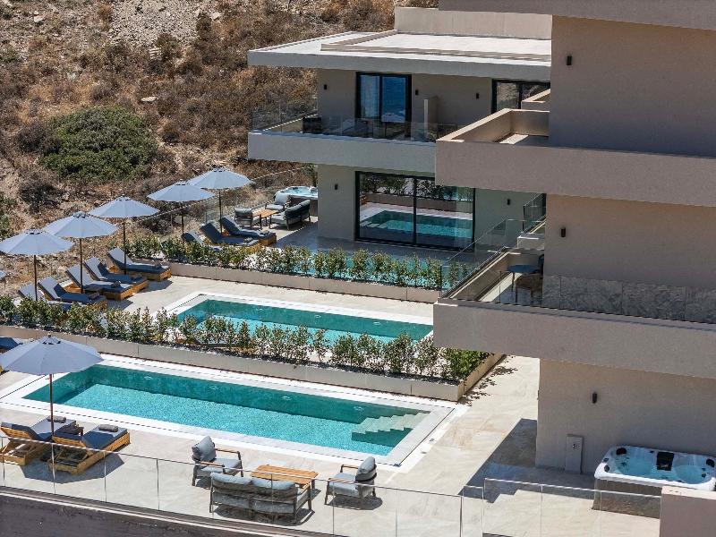 Hotel Celeste Bali Suites