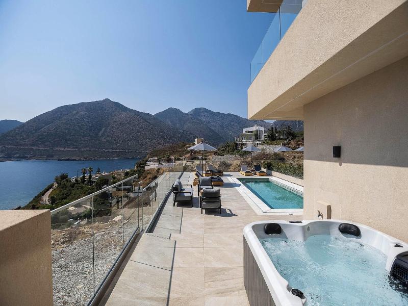 Celeste Bali Suites image