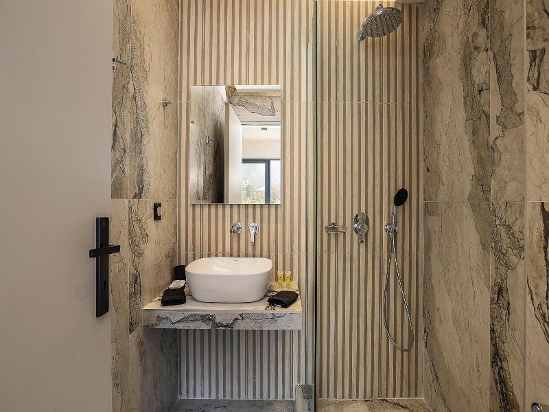 Celeste Bali Suites image