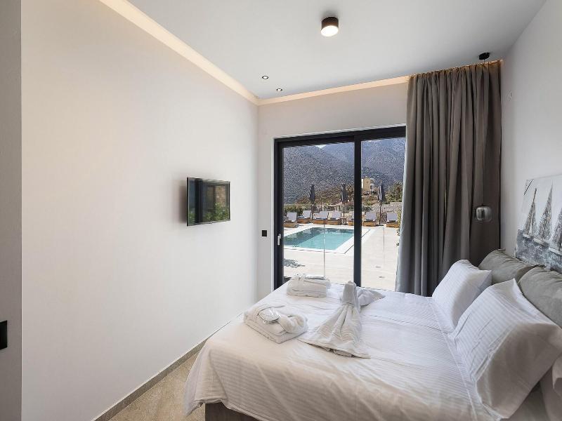 Celeste Bali Suites image