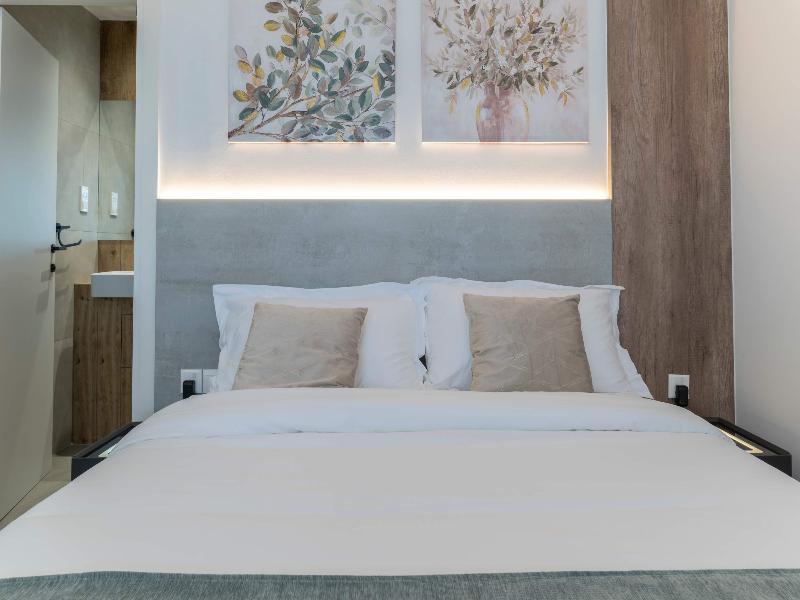 26 Suites Limassol image