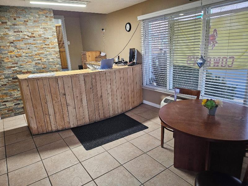 Home Away Inn Laramie